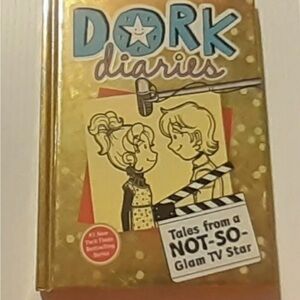 Dork Diaries 7: Tales from a Not-So-Glam TV Star